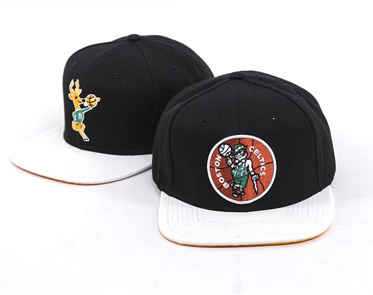 Kšiltovka Mitchell & Ness NBA SSBSTS SNAPBACK HWC CELTICS Black