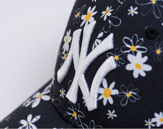 Dětská Kšiltovka New Era 9FORTY Kids MLB All Over Print Daisy New York Yankees Black / White