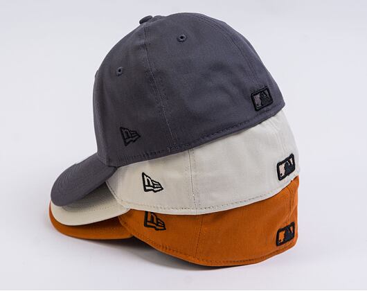 Kšiltovka New Era 39THIRTY MLB League Essential New York Yankees Tech Blue / Black