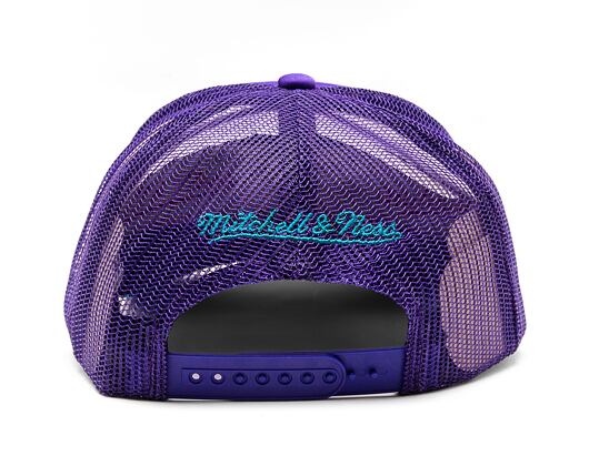 Kšiltovka Mitchell & Ness NBA Billboard Trucker Snapback Hwc Charlotte Hornets Purple