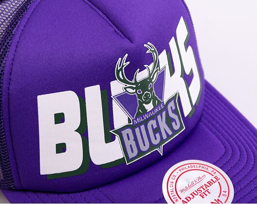 Kšiltovka Mitchell & Ness NBA Billboard Trucker Snapback Hwc Milwaukee Bucks Purple