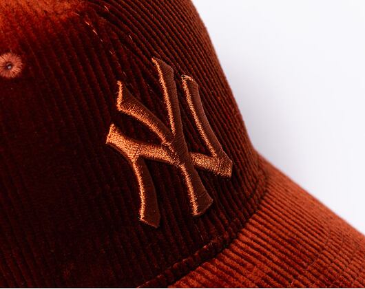 Kšiltovka New Era 39THIRTY MLB Wide Cord New York Yankees Brown / Brown