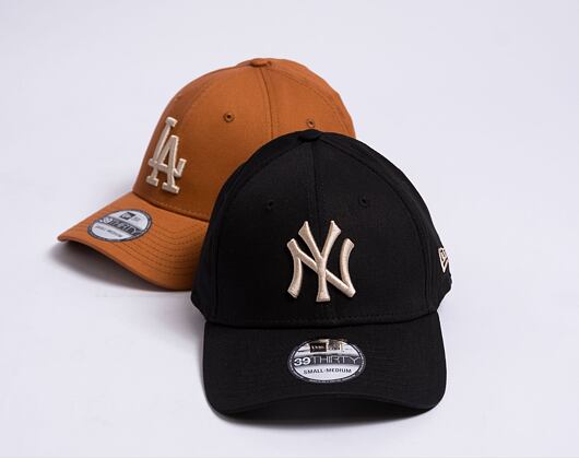Kšiltovka New Era 39THIRTY MLB League Essential New York Yankees Black / Stone