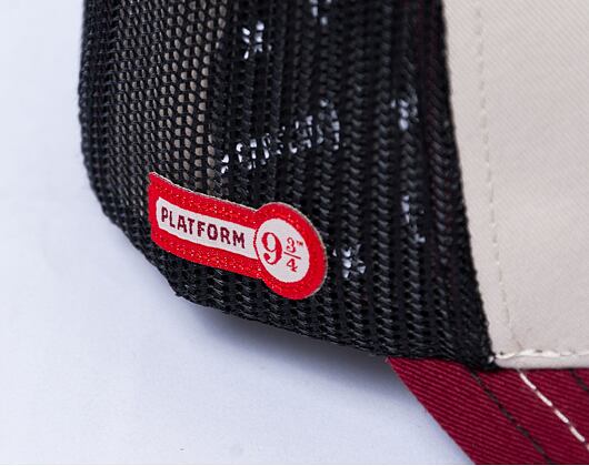 Kšiltovka Capslab Harry Potter Trucker - Platform 9 3/4 - Stone / Scarlet Red