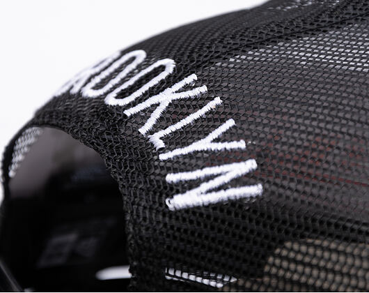 kšiltovka NEW ERA 940 Af trucker NBA Team colour black BRONET