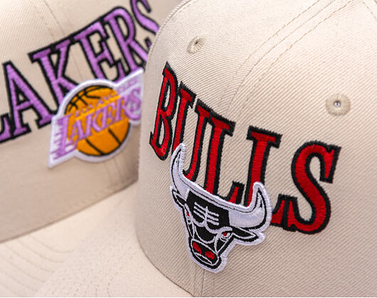 Kšiltovka Mitchell & Ness - NBA Team Name Pro Crown - Chicago Bulls - Bone