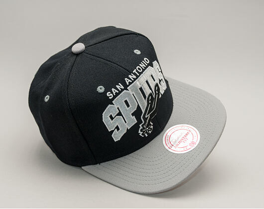 Kšiltovka Mitchell & Ness Team Arch 2 Tone Snapback San Antonio Spurs Black / Grey