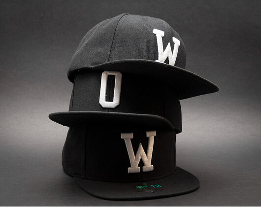 Kšiltovka State of WOW Oskar Black Snapback