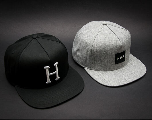 Kšiltovka HUF Classic H Black Snapback