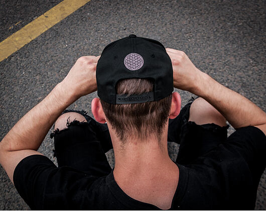 Kšiltovka Under Native Wavy Native Swish Snapback Black
