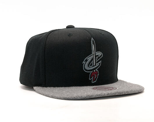 Kšiltovka Mitchell & Ness Fuzz 2 Tone Cleveland Cavaliers Black/Grey Heather Snapback
