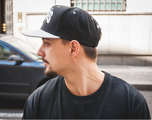 Kšiltovka Mitchell & Ness Team Arch Los Angeles Kings Black/Grey Snapback