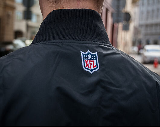 Bunda New Era Concrete Bomber Oakland Raiders Black