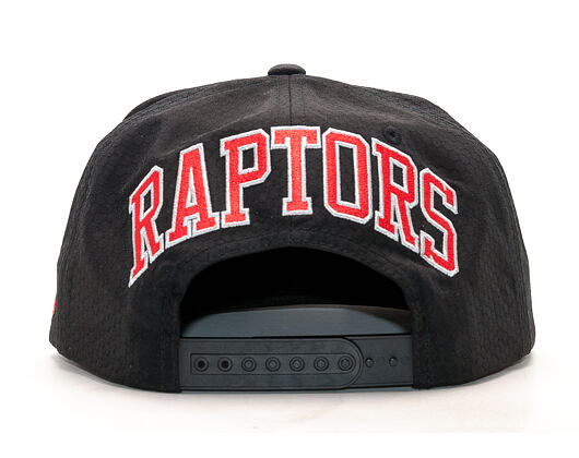 Kšiltovka Mitchell & Ness Ripstop Honeycomb Toronto Raptors Black Snapback