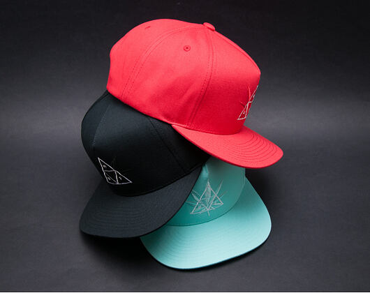 Kšiltovka HUF 420 Triple Triangle Black Snapback