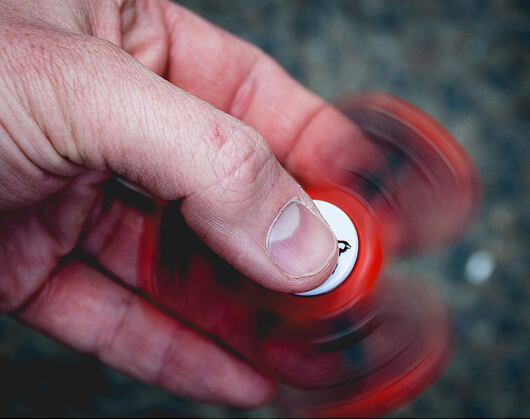 Hit internetu Spinner Fidget Ninja Red