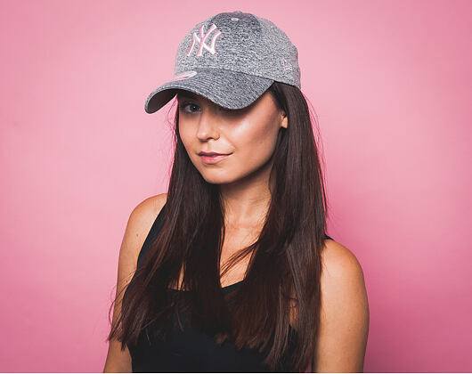 Dámská Kšiltovka New Era Tech Jersey New York Yankees 9FORTY Gray/Pink Strapback