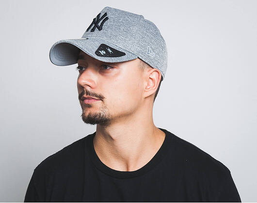 Kšiltovka New Era Jersey Tech A-Frame New York Yankees 9FORTY Gray/Navy Snapback
