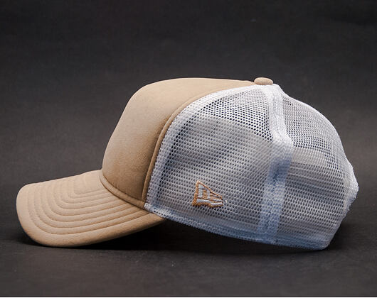 Dámská Kšiltovka New Era Women Felt Trucker 9FORTY Stone Snapback
