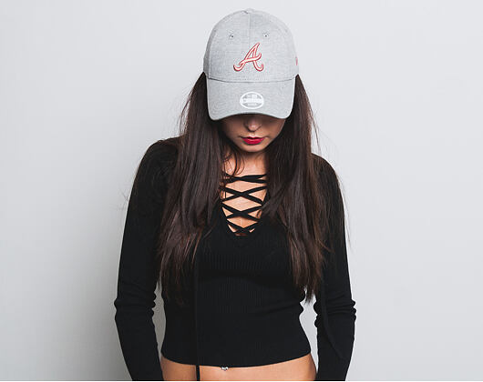 Dámská Kšiltovka New Era Jersey Essential Atlanta Braves 9FORTY Gray/Blush Strapback