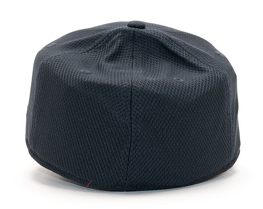 Kšiltovka New Era Diamond Era Essential New York Yankees 39THIRTY Official Team Color