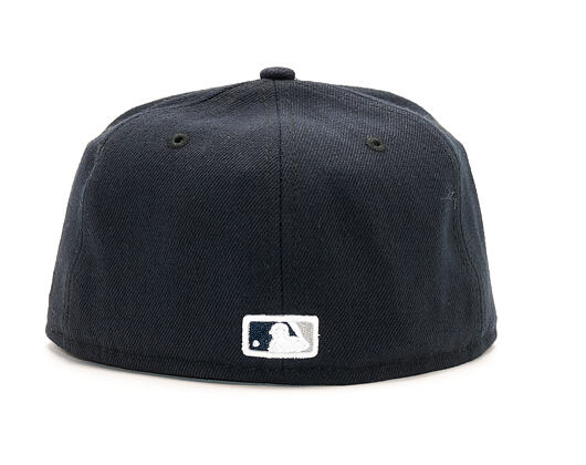 Kšiltovka New Era Authentic Perfomance New York Yankees 59FIFTY Team Color
