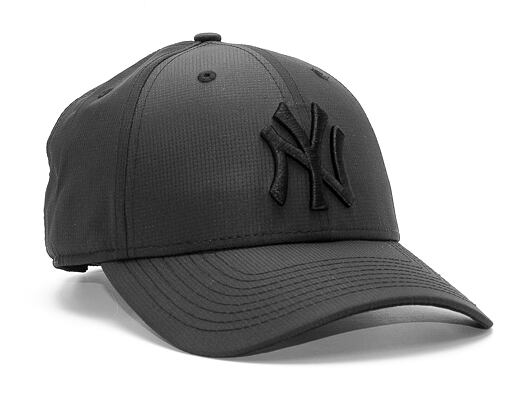 Kšiltovka New Era Nano Ripstop New York Yankees 9FORTY Black Clipback