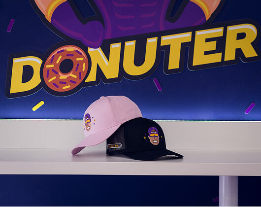 Kšiltovka Donuter Frajer Trucker Black Snapback