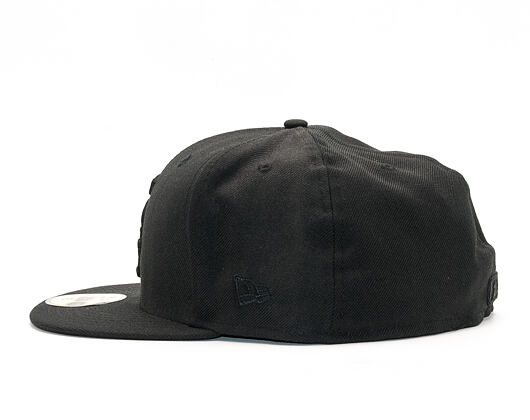 Kšiltovka New Era Black On Black Chicago White Sox 59FIFTY Black