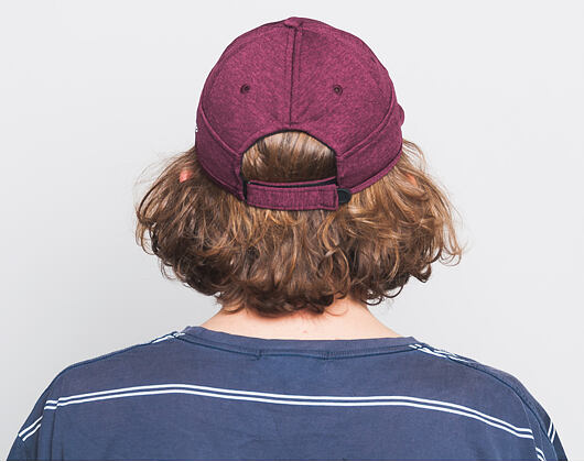 Kšiltovka New Era Shadow Tech Heather FORTY9 Maroon Strapback