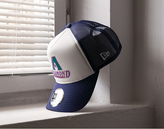Kšiltovka New Era Coast 2 Coast Arizona Diamondbacks 9FORTY A-FRAME TRUCKER  Official Team Color