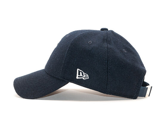 Kšiltovka New Era 9FORTY New York Yankees Winter Utility Melton Navy/White Clipback