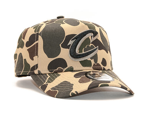 Kšiltovka New Era 9FORTY A-Frame Cleveland Cavaliers Dark Green Camo/Black Snapback