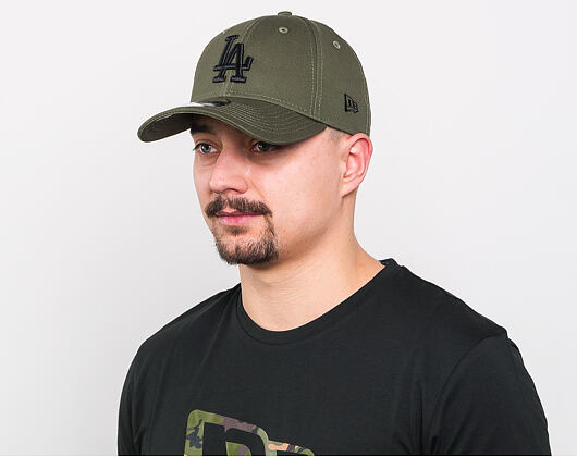 Kšiltovka New Era 9FORTY Los Angeles Dodgers Essential New Olive/Black Strapback