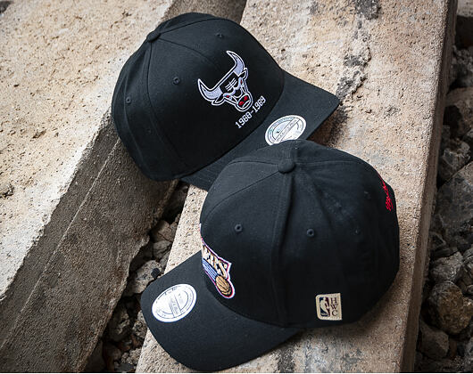 Kšiltovka Mitchell & Ness Philadelphia 76ers Hardwood Classic 110