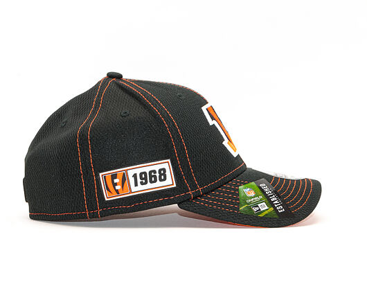 Kšiltovka New Era 39THIRTY NFL Cincinnati Bengals ONF19 Sideline OTC