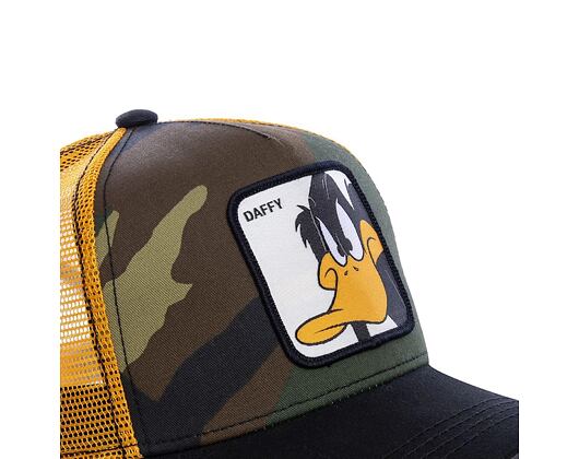 Kšiltovka Capslab - Trucker Looney Tunes - Daffy Duck v.3 Trucker Camo / Yellow