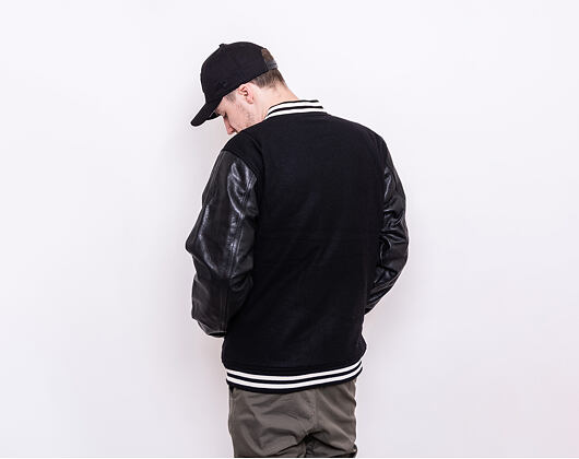 Bunda New Era Image Varsity Black