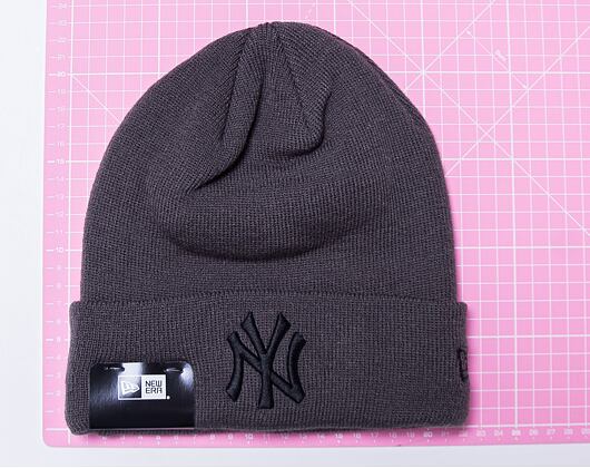 Kulich New Era Color Essential Knit New York Yankees Graphite / Black