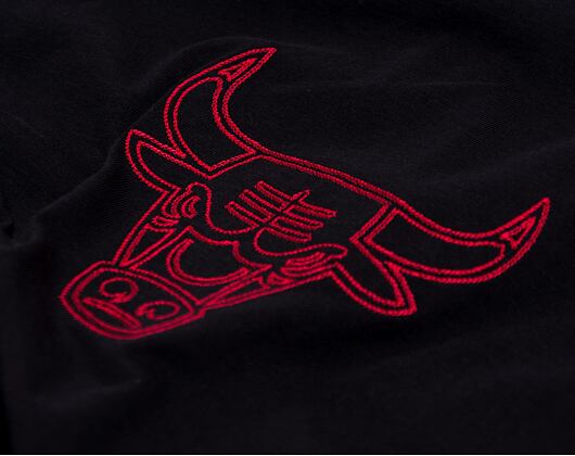 Triko New Era Chain Stitch Tee Chicago Bulls Black