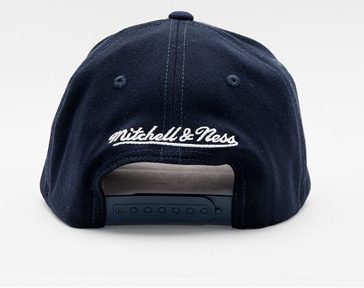 Kšiltovka Mitchell & Ness - Branded Pinscript Classic Red - Navy / White