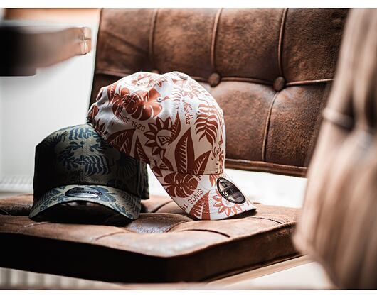 Kšiltovka New Era 9FORTY Hibiscus Print Strapback New Olive