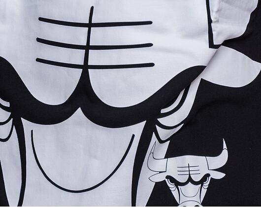 Triko Mitchell & Ness Chicago Bulls Big Face Tee 3.0 Black