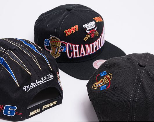 Kšiltovka Mitchell & Ness Chicago Bulls NBA 1997 Champions