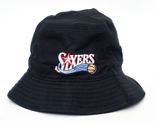 Klobouk Mitchell & Ness Philadelphia 76ers Team Logo Bucket Hat Black