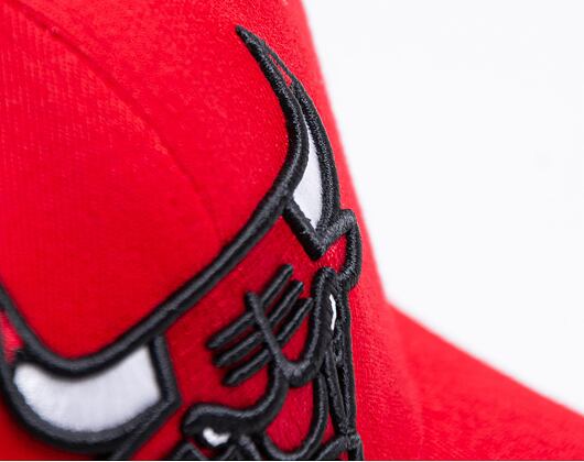 Kšiltovka Mitchell & Ness Team Ground 2.0 Stretch Snapback Chicago Bulls Red