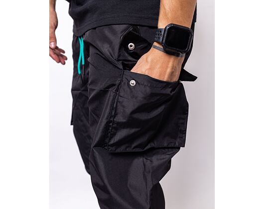 Tepláky New Era Cargo Track Pants Black/Yellow