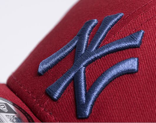 Kšiltovka New Era 9FORTY MLB League Essential 9forty New York Yankees Red/Royal
