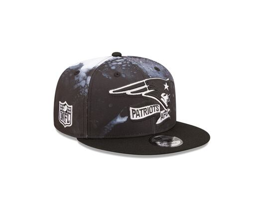 Kšiltovka New Era 9FIFTY NFL22 Sideline "Ink Dye" New England Patriots Black / White