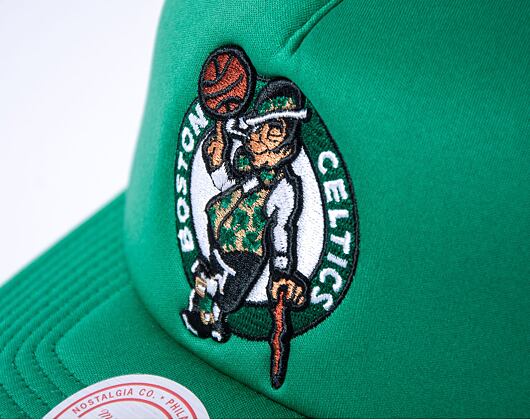 Kšiltovka Mitchell & Ness Off The Backboard Trucker Boston Celtics Green / White